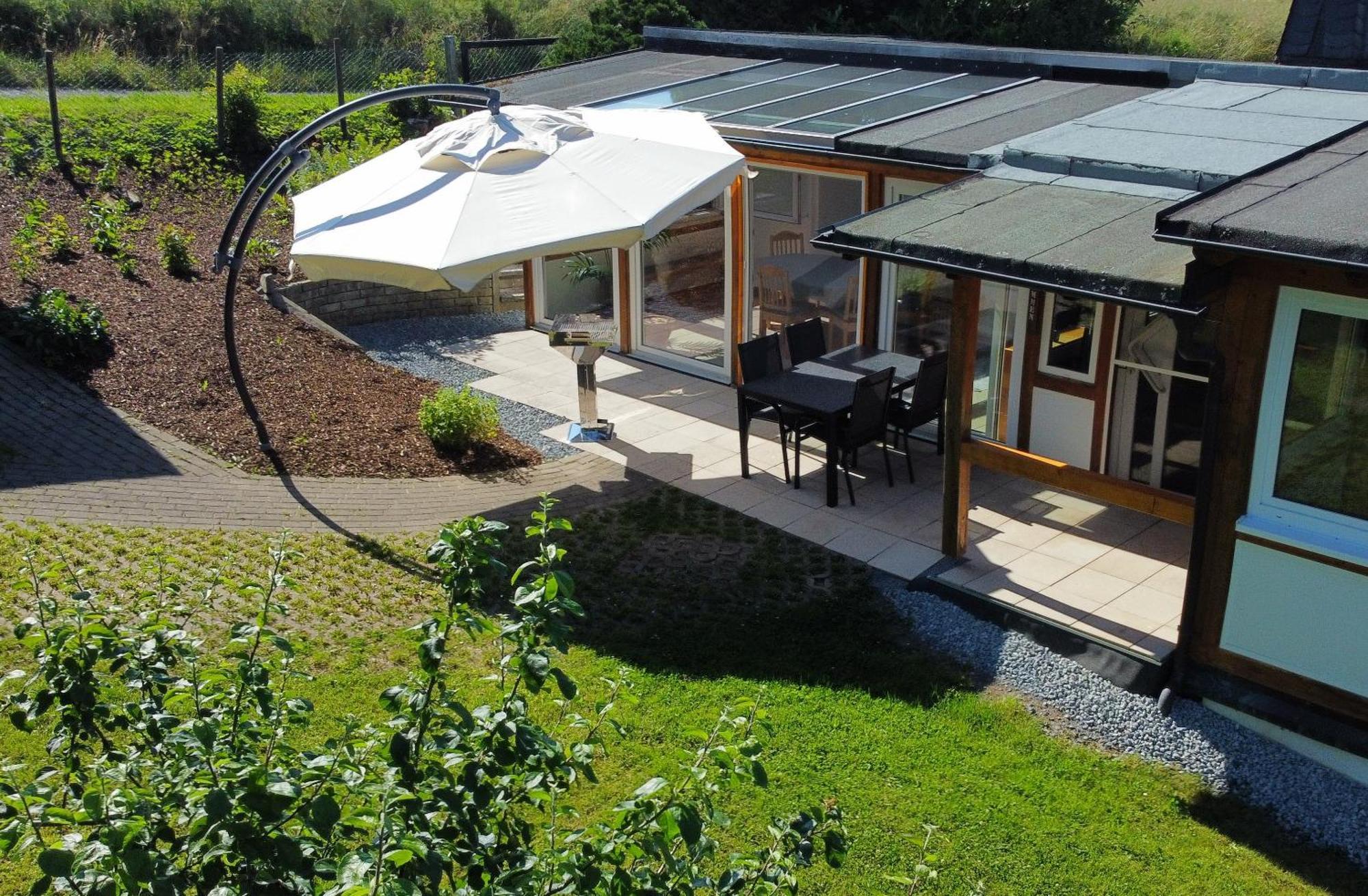 Ferienhaus Berghausen Am Hennesee 메체데 외부 사진